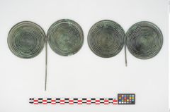 Foto von Bronzedoppelspiralkopfnadel (NHMW-PRAE-024763)